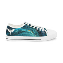 Load image into Gallery viewer, Epifani Apparel Wavy Casual Sneaker
