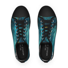 Load image into Gallery viewer, Epifani Apparel Wavy Casual Sneaker
