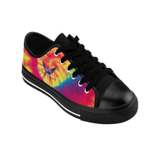 Load image into Gallery viewer, Epifani Apparel PEACE SWIRL Low TOP Sneakers
